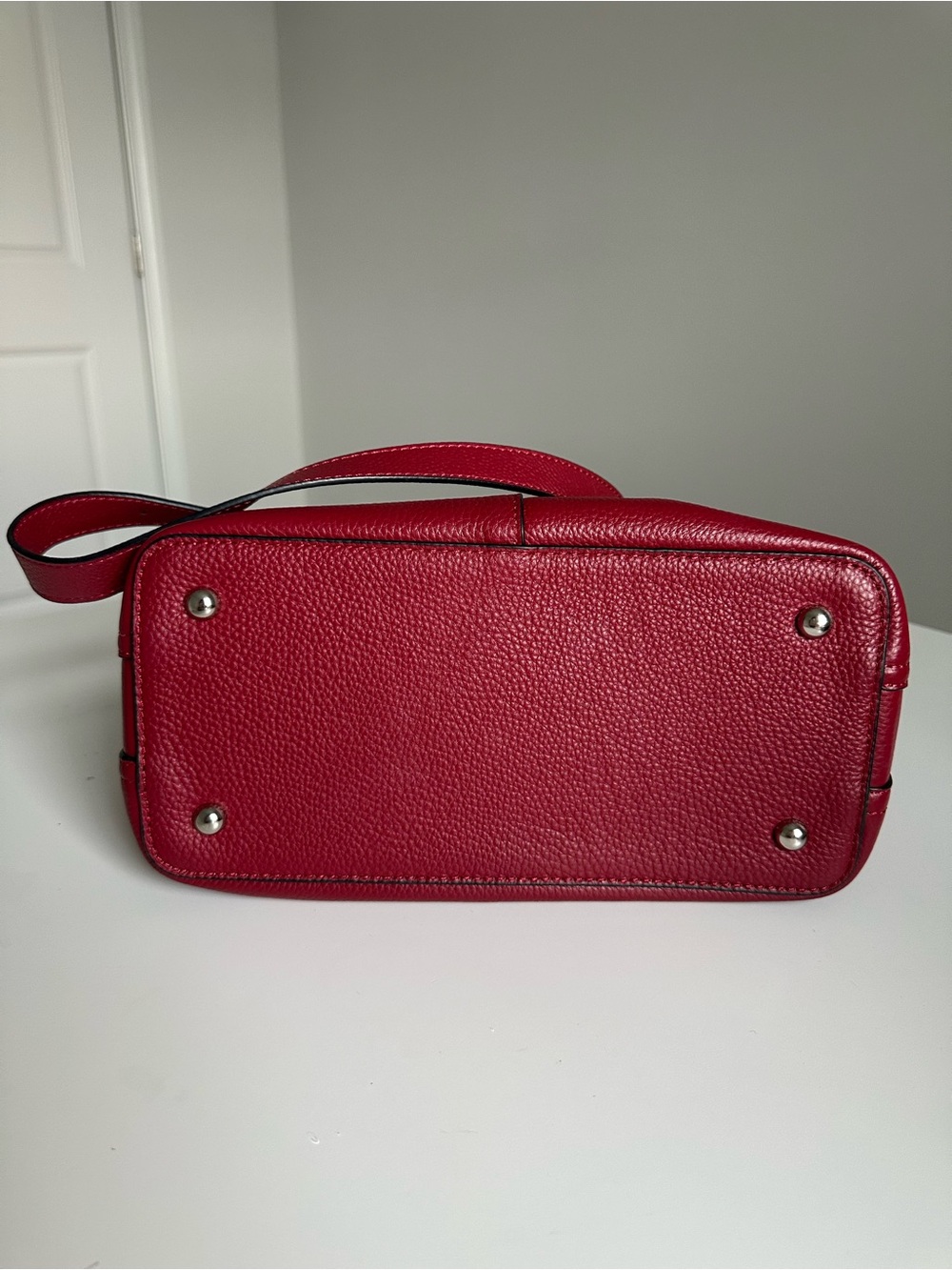 S-Zone Genuine Pebbled Leather Crossbody Bag Red Silver Hardware Zipper Closure - Picture 15 of 16